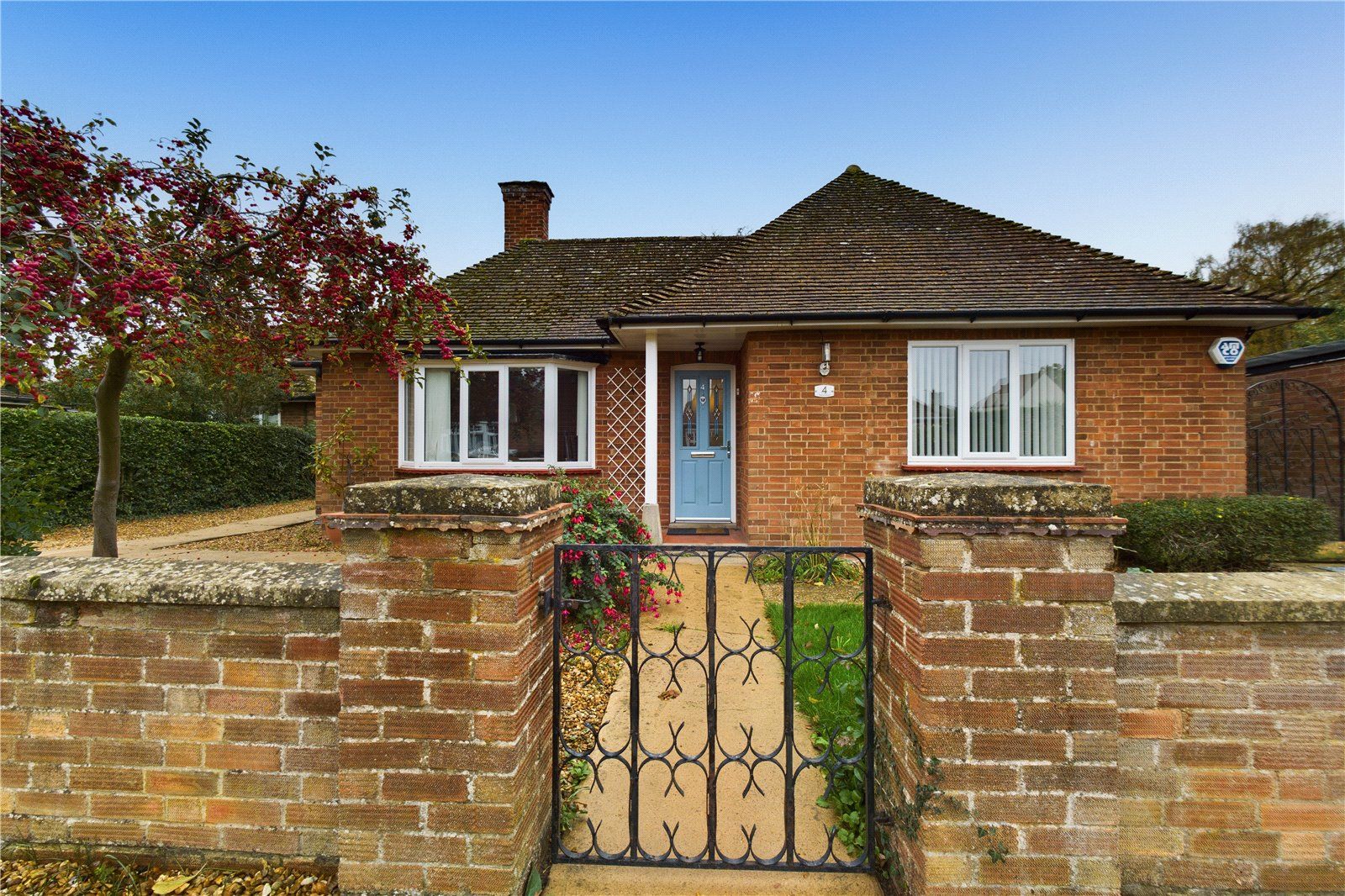 4 bed bungalow for sale in Pepys Road, Brampton, Huntingdon PE28 Zoopla