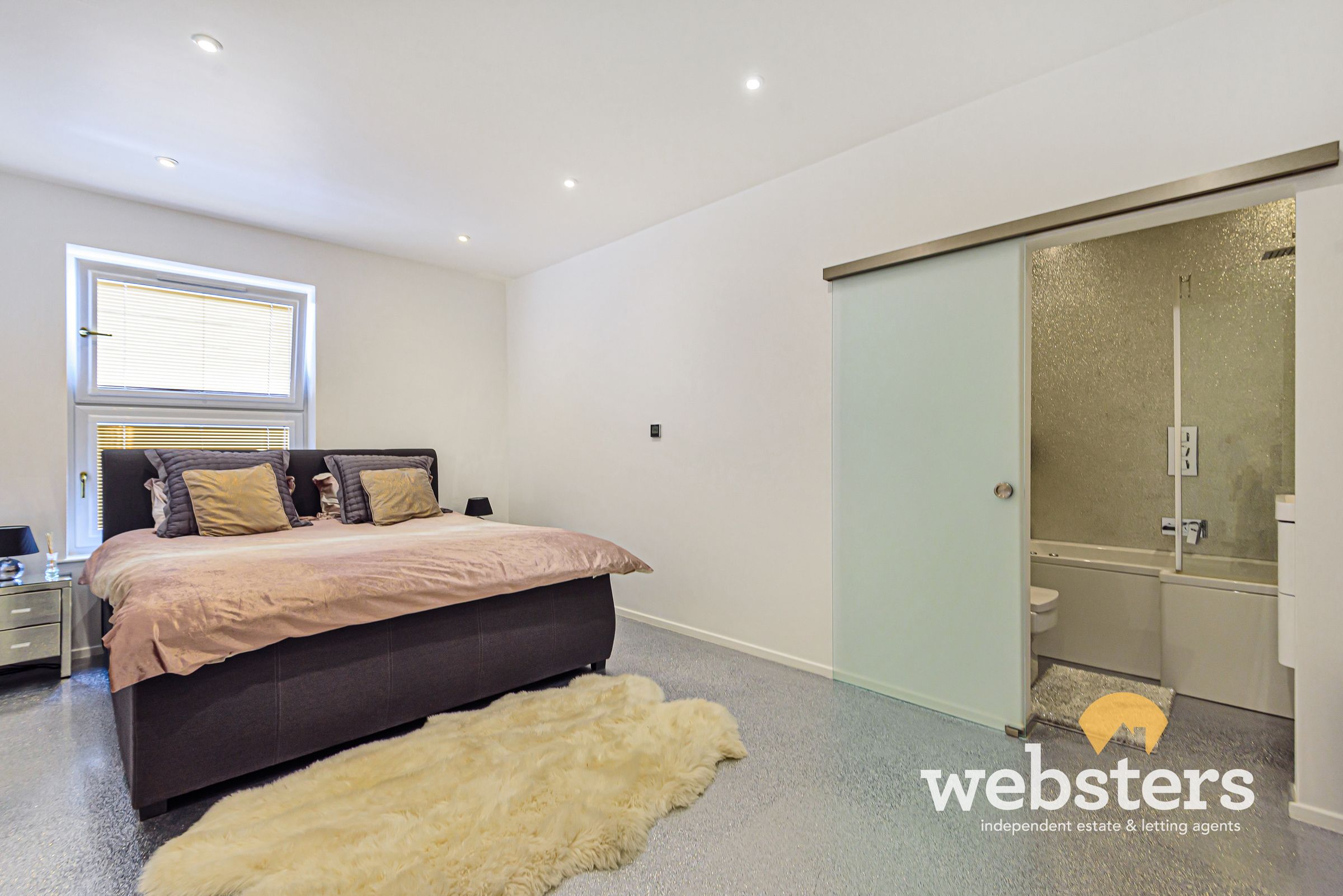 7 bed detached house for sale in Fakenham Road, Taverham, Norwich NR8