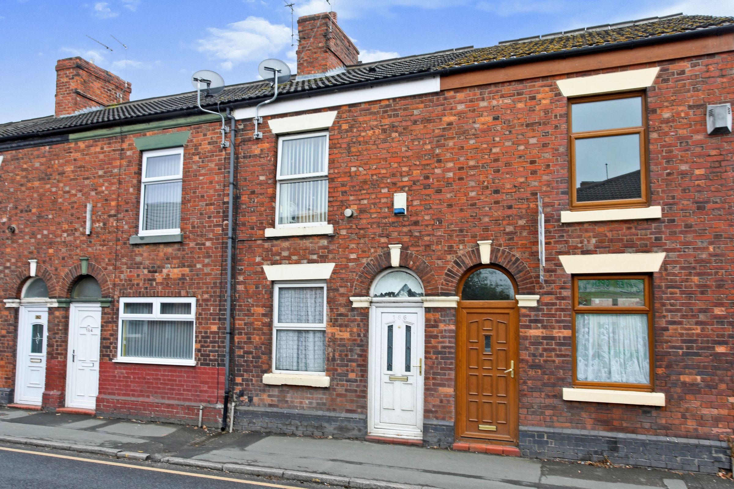 3 bed terraced house for sale in West Street, Crewe, Cheshire CW1 Zoopla