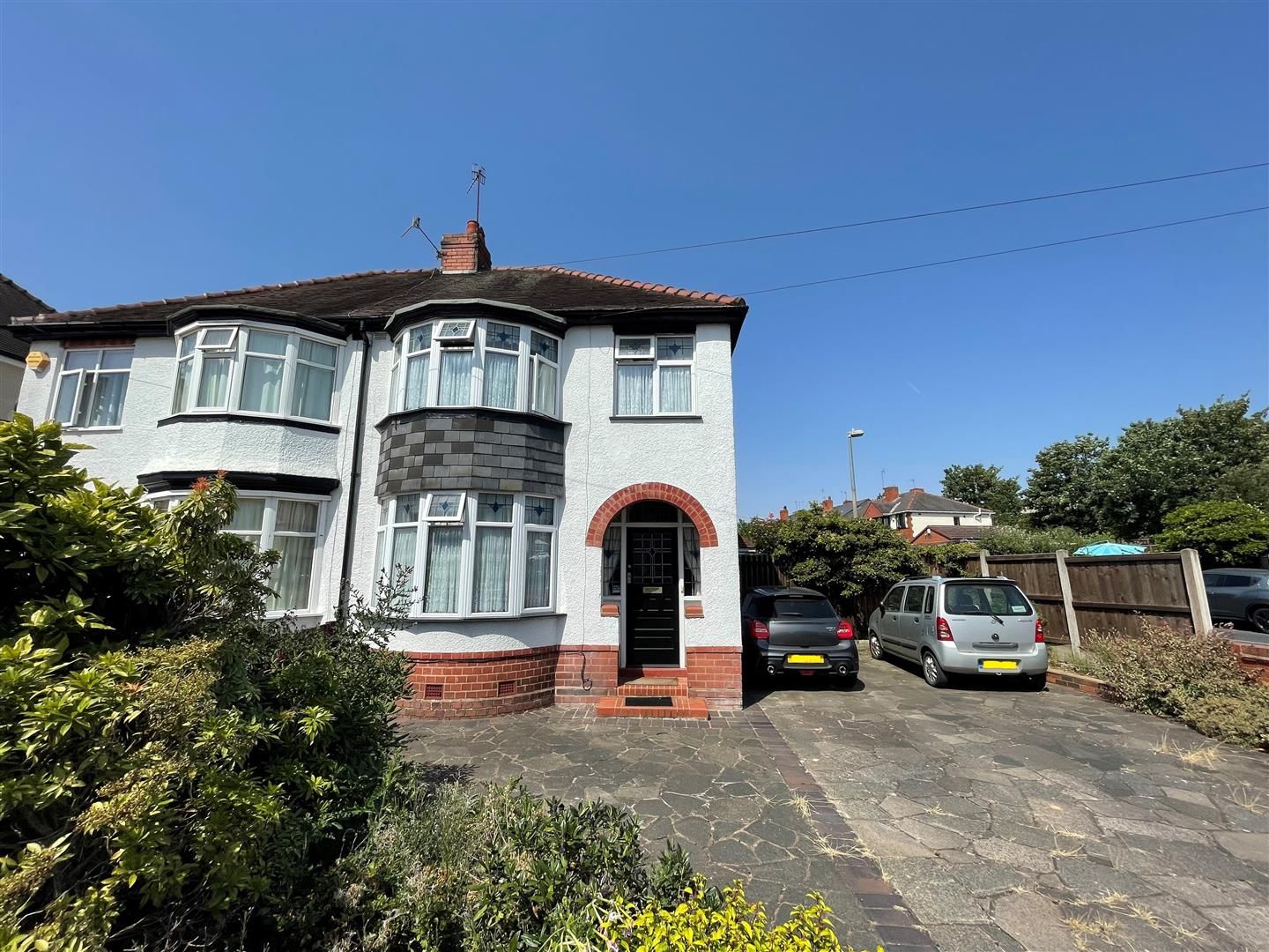 3 bed semidetached house for sale in New Village, Dudley DY2 Zoopla