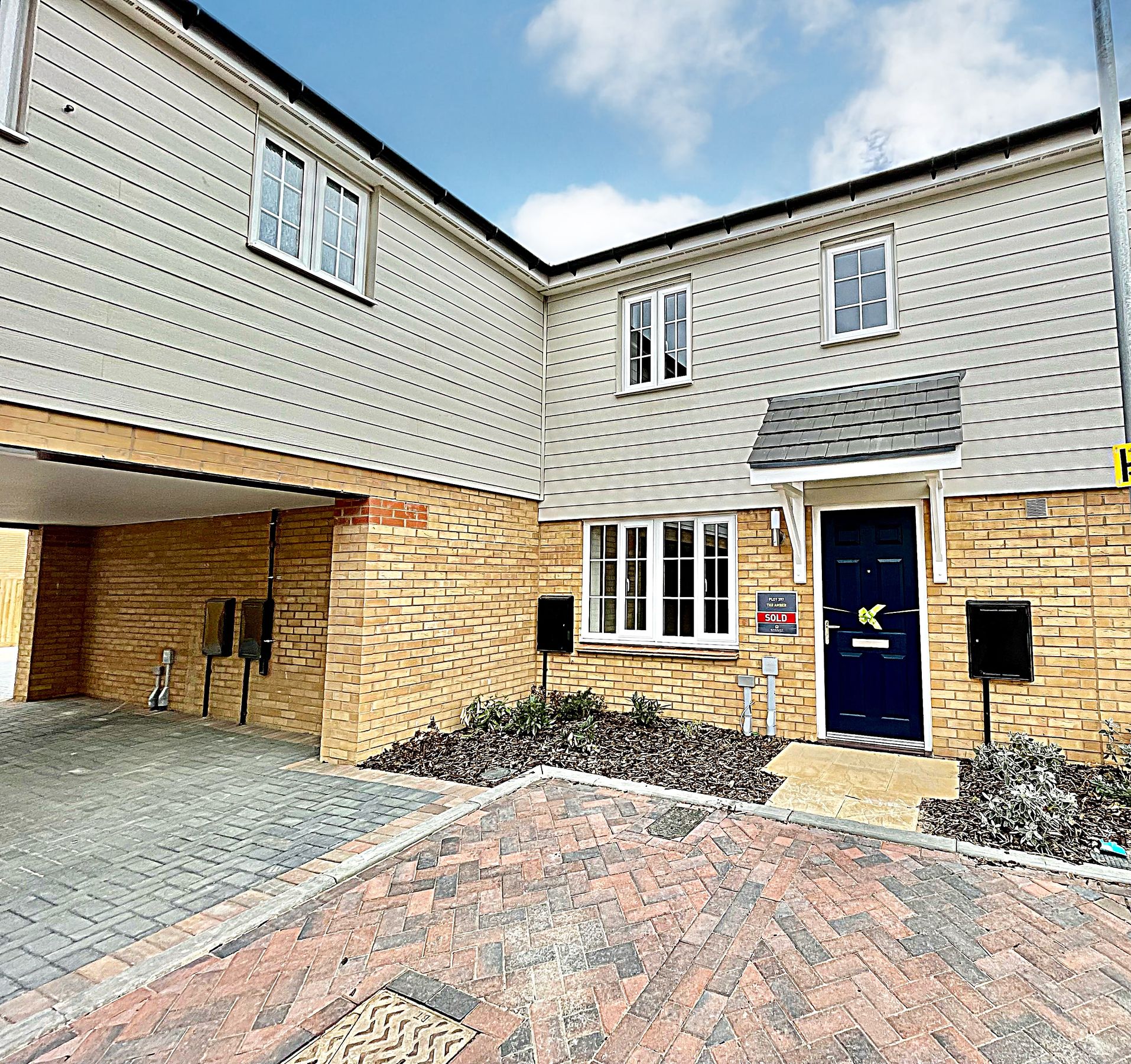 2 bed terraced house to rent in Lakeside Drive, Bedford MK42 Zoopla