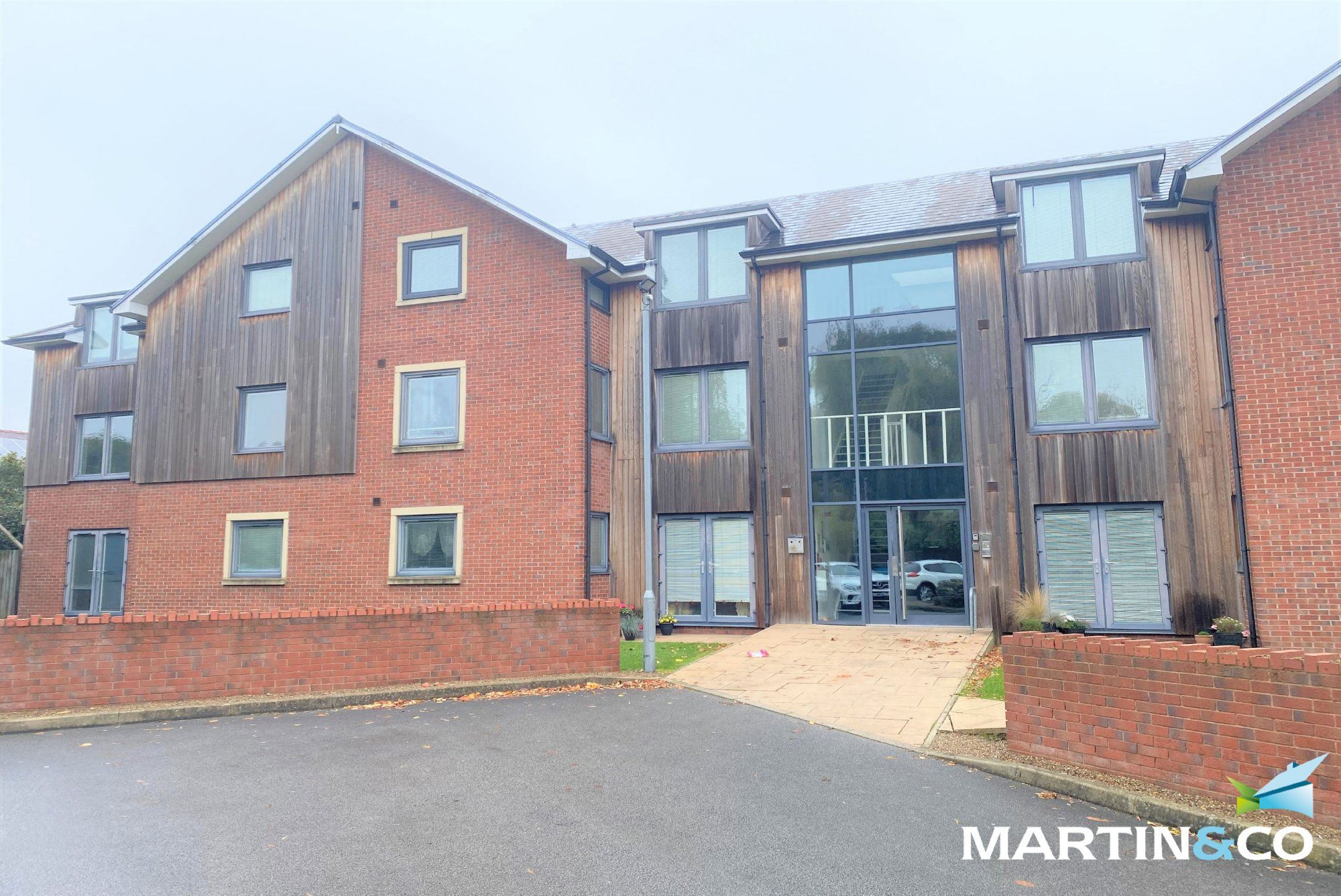 2 bed flat for sale in Huntsman House, Dalefield Road, Normanton WF6