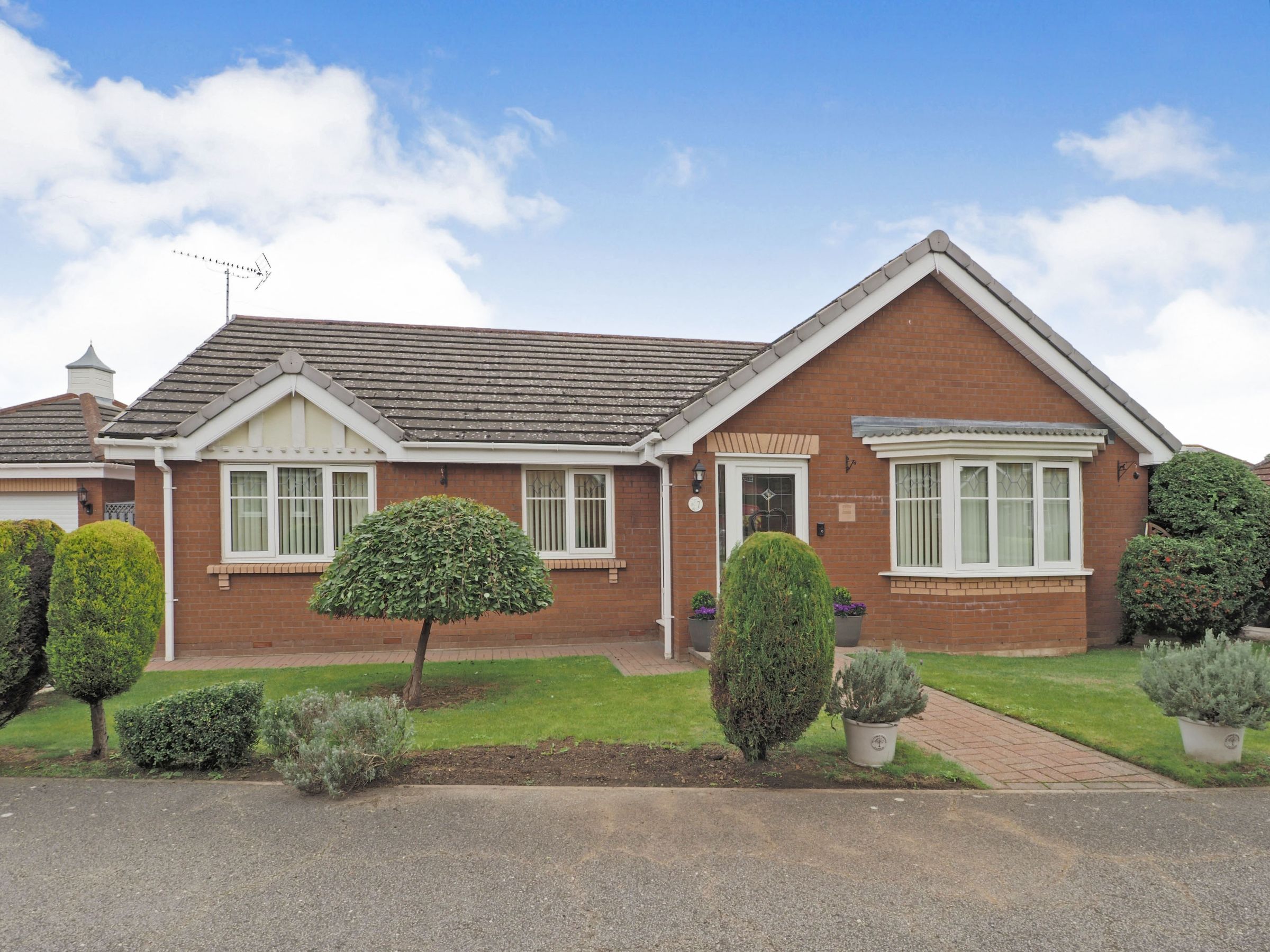 3 bed detached bungalow for sale in Bader Way, Kirton In Lindsey DN21