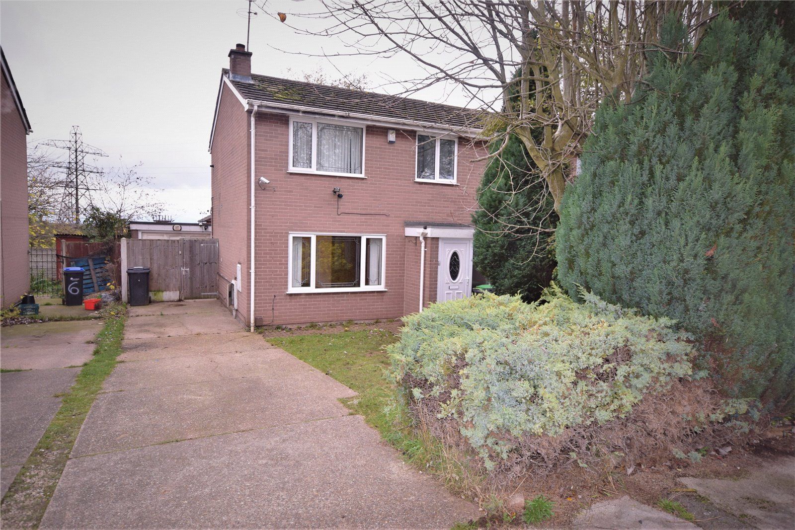 3 bed semidetached house for sale in Philip Avenue, KirkbyInAshfield