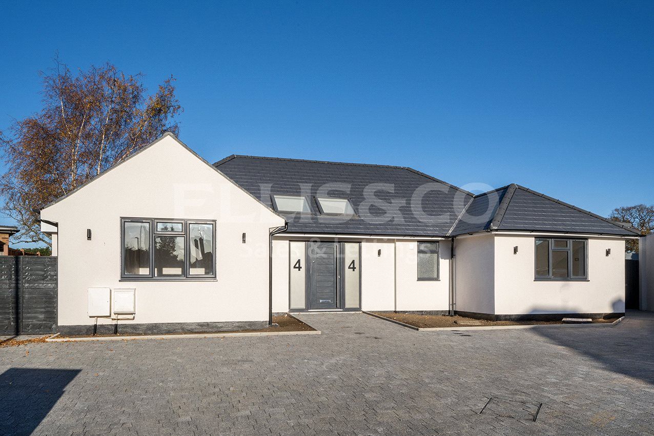 New home, 4 bed bungalow for sale in Hartland Close, Edgware, Middx HA8