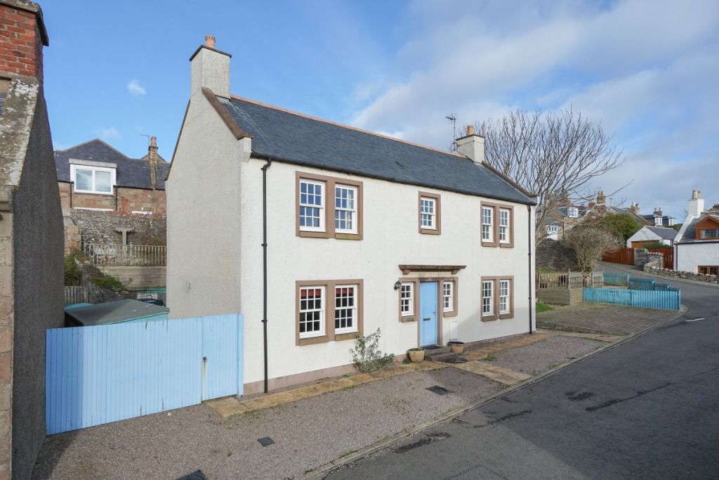 5 bed detached house for sale in Waughton Place, Johnshaven, Angus DD10