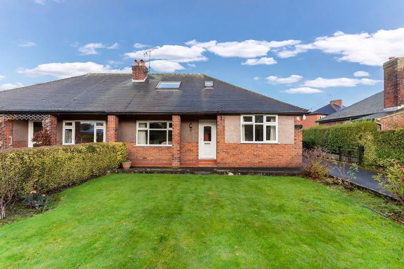 4 bed semidetached bungalow for sale in Boundary Lane, Congleton CW12
