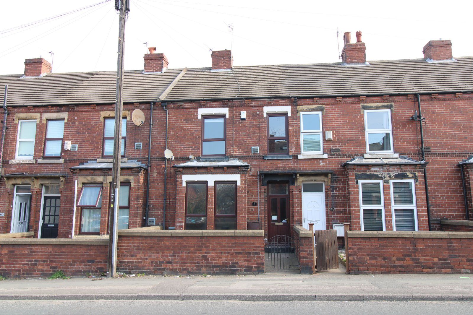 3 bed terraced house for sale in Ferrybridge Road, Castleford, West