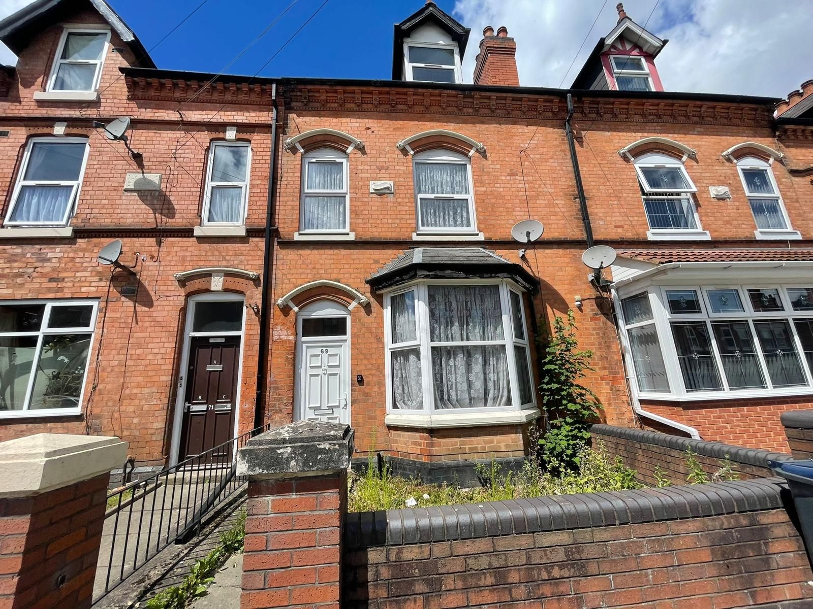4 bed terraced house for sale in Oakfield Road, Balsall Heath