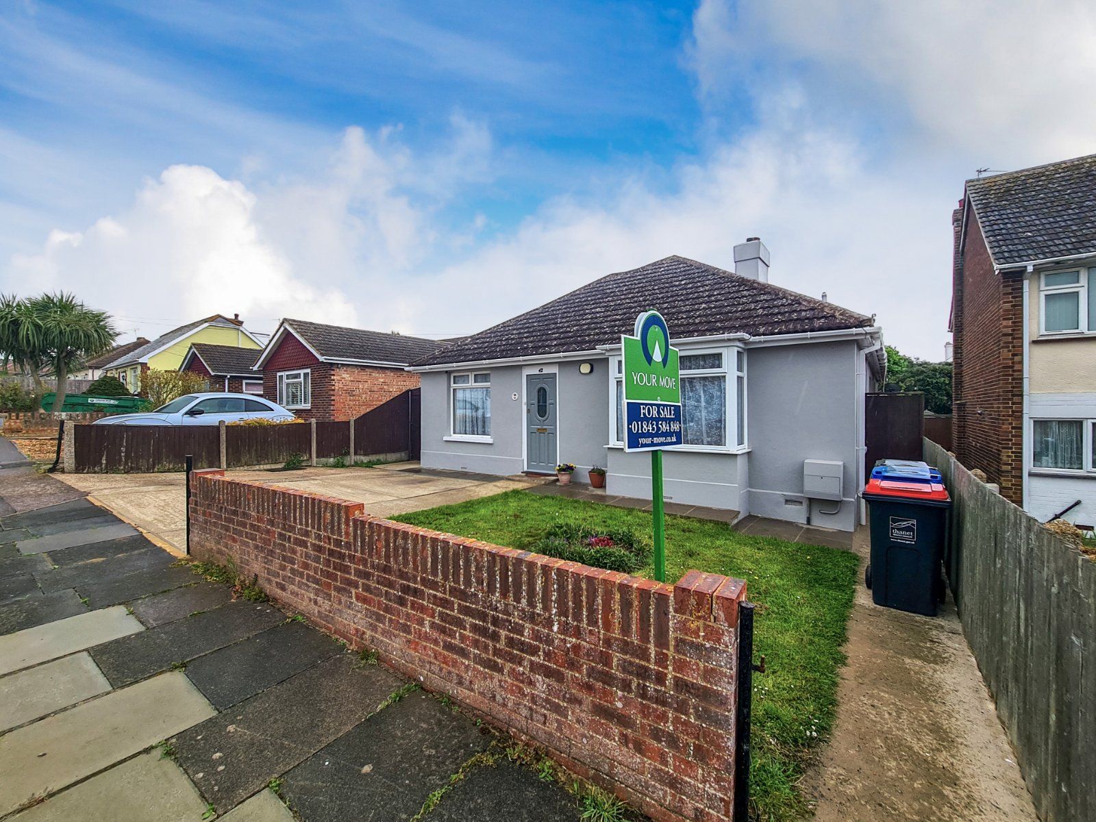 4 bed bungalow for sale in Cliffsend Grove, Cliffsend, Ramsgate, Kent