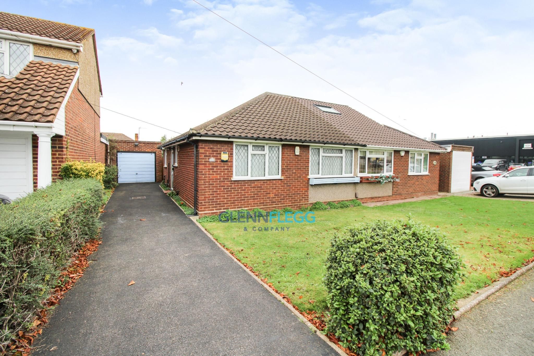2 bed semidetached bungalow for sale in Bath Road, Slough SL1 Zoopla