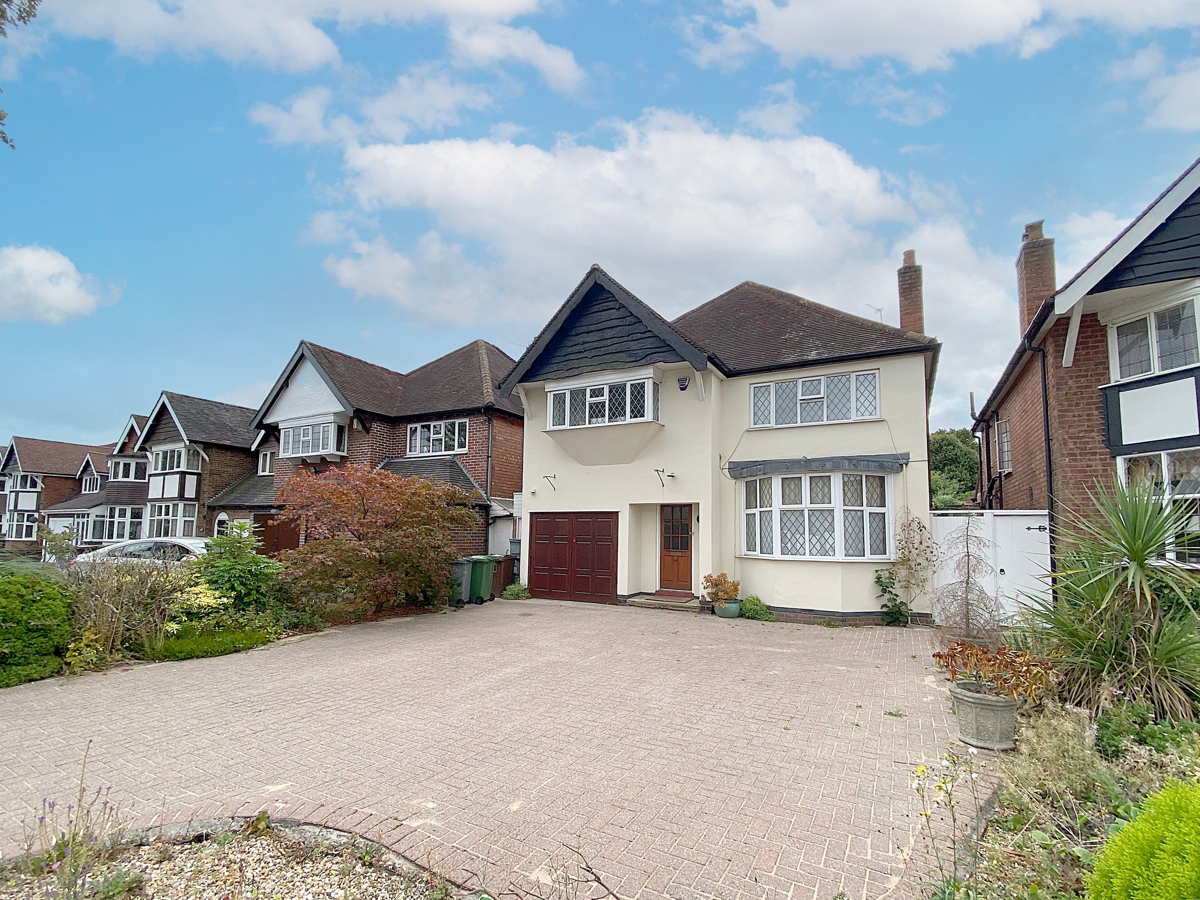 4 bed detached house for sale in Bills Lane, Shirley, Solihull B90 Zoopla