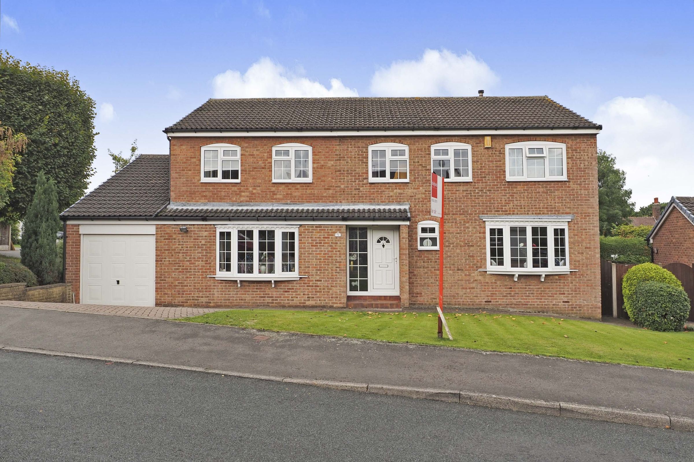 5 bed detached house for sale in Woodthorpe Park Drive, Wakefield, West