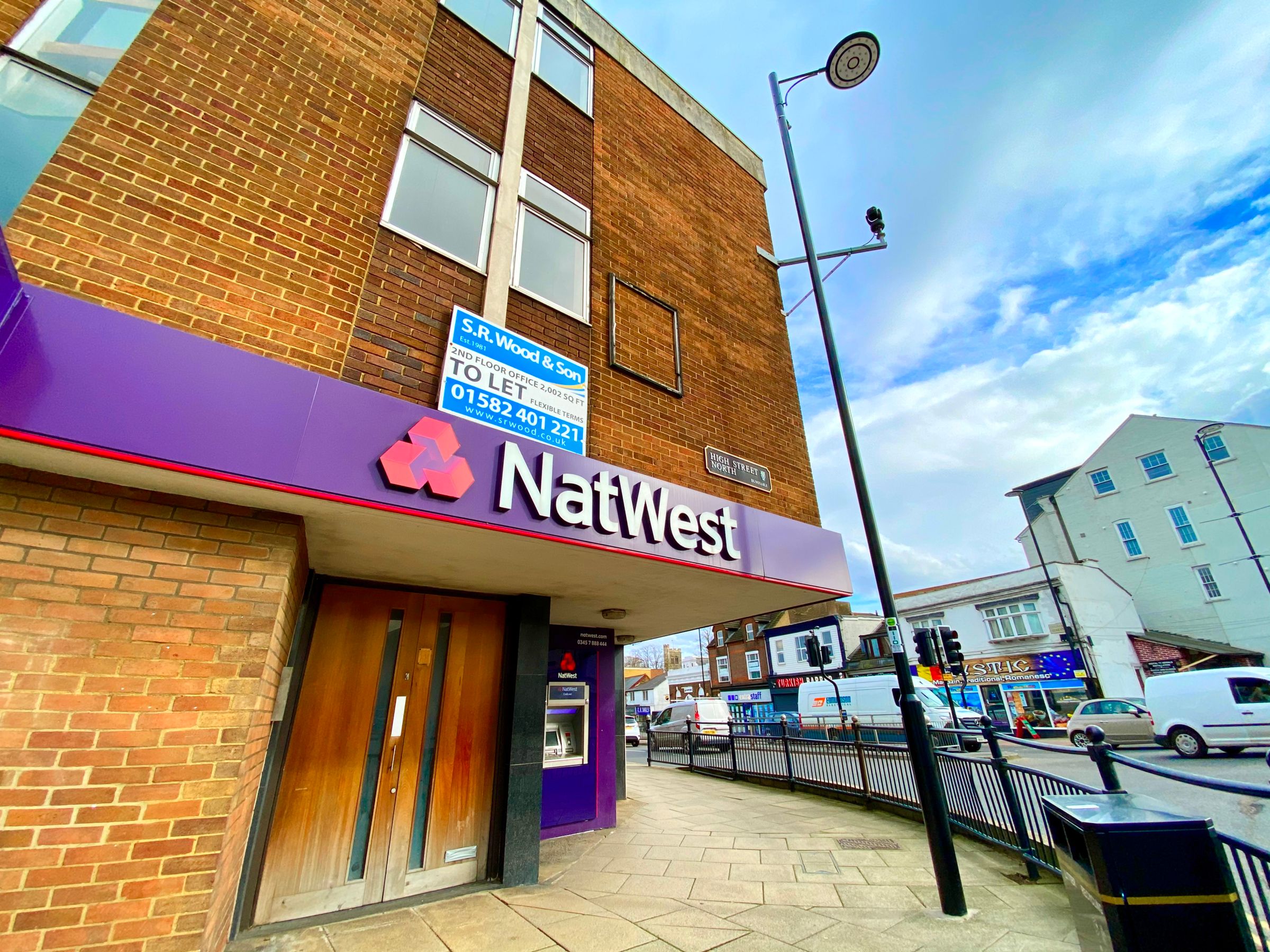 Office to let in 4 High Street North, Dunstable, Bedfordshire LU6 Zoopla