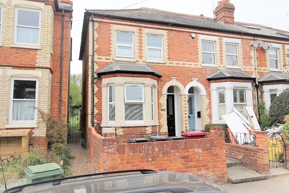 3 bed terraced house for sale in Priory Avenue, Caversham, Reading RG4 Zoopla