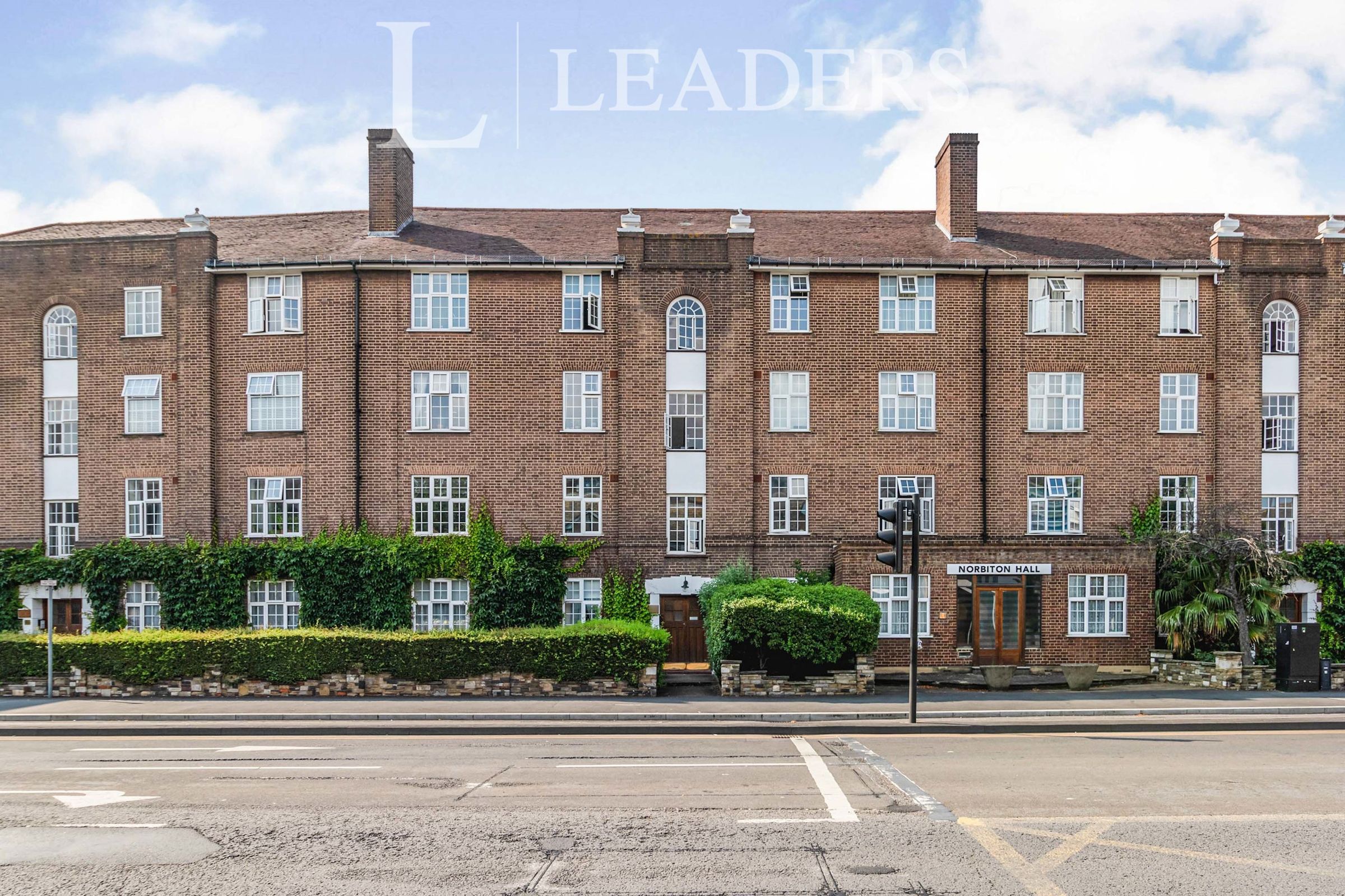 3 bed flat to rent in Norbiton Hall, London Road, Kingston Upon Thames KT2 Zoopla