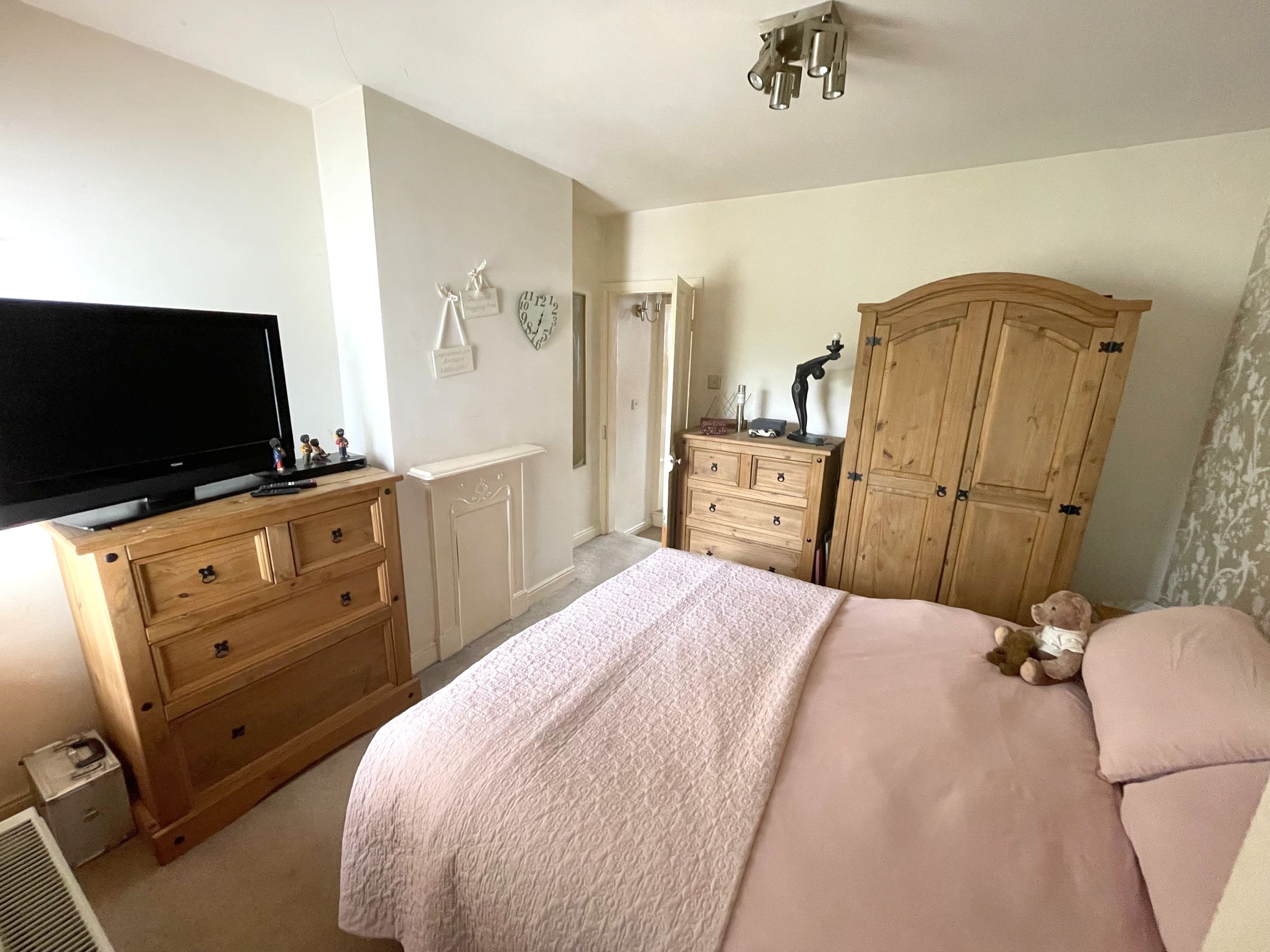 2 bed terraced house for sale in Vincent Road, Norwich, Norfolk NR1