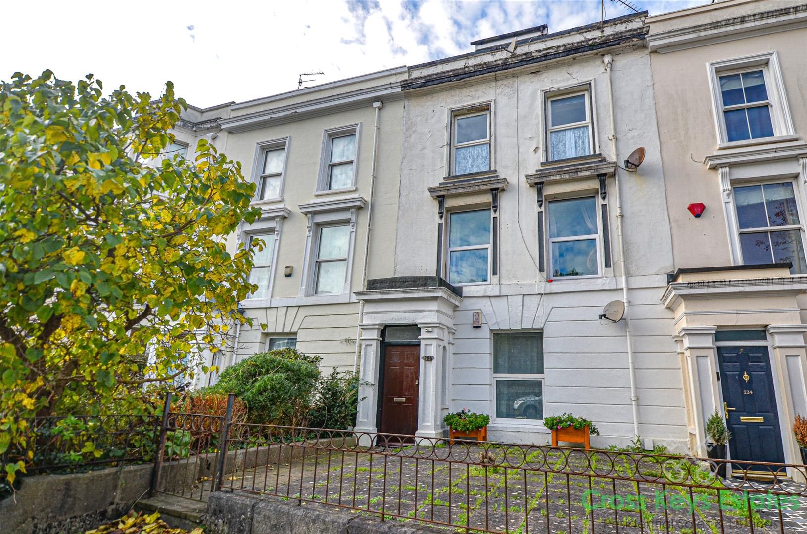 2 bed flat to rent in Devonport Road, Stoke, Plymouth PL1 Zoopla