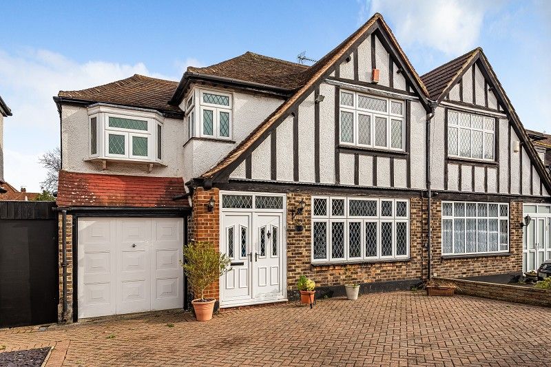 4 bed semidetached house for sale in Kings Drive, Edgware, Greater