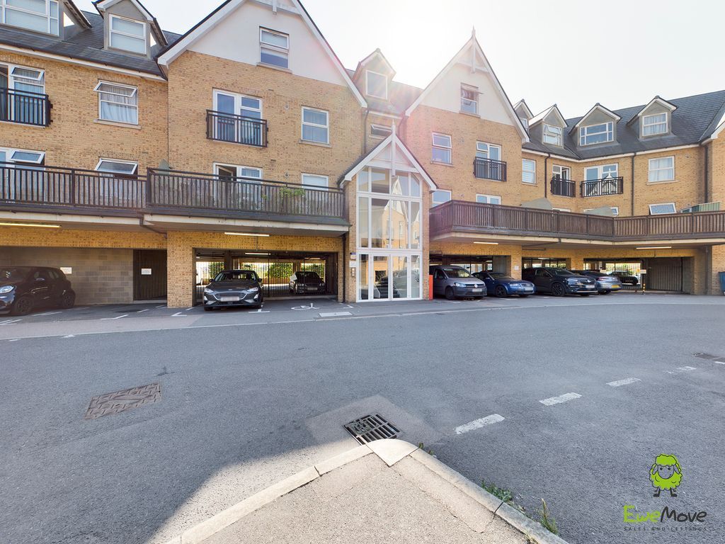 1 bed flat for sale in Tanners Close, Crayford, Dartford DA1 Zoopla