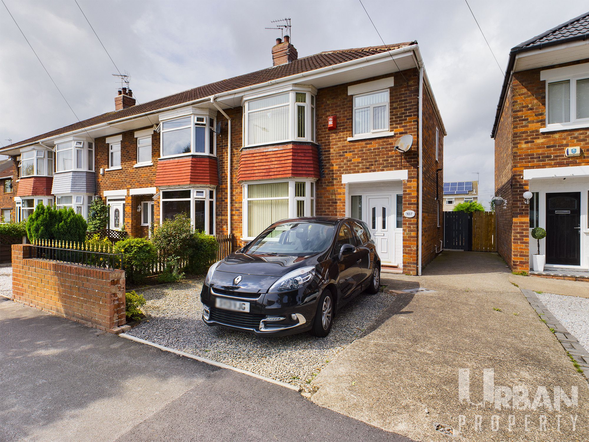 3 bed end terrace house for sale in Lambwath Road, Hull, Yorkshire HU8