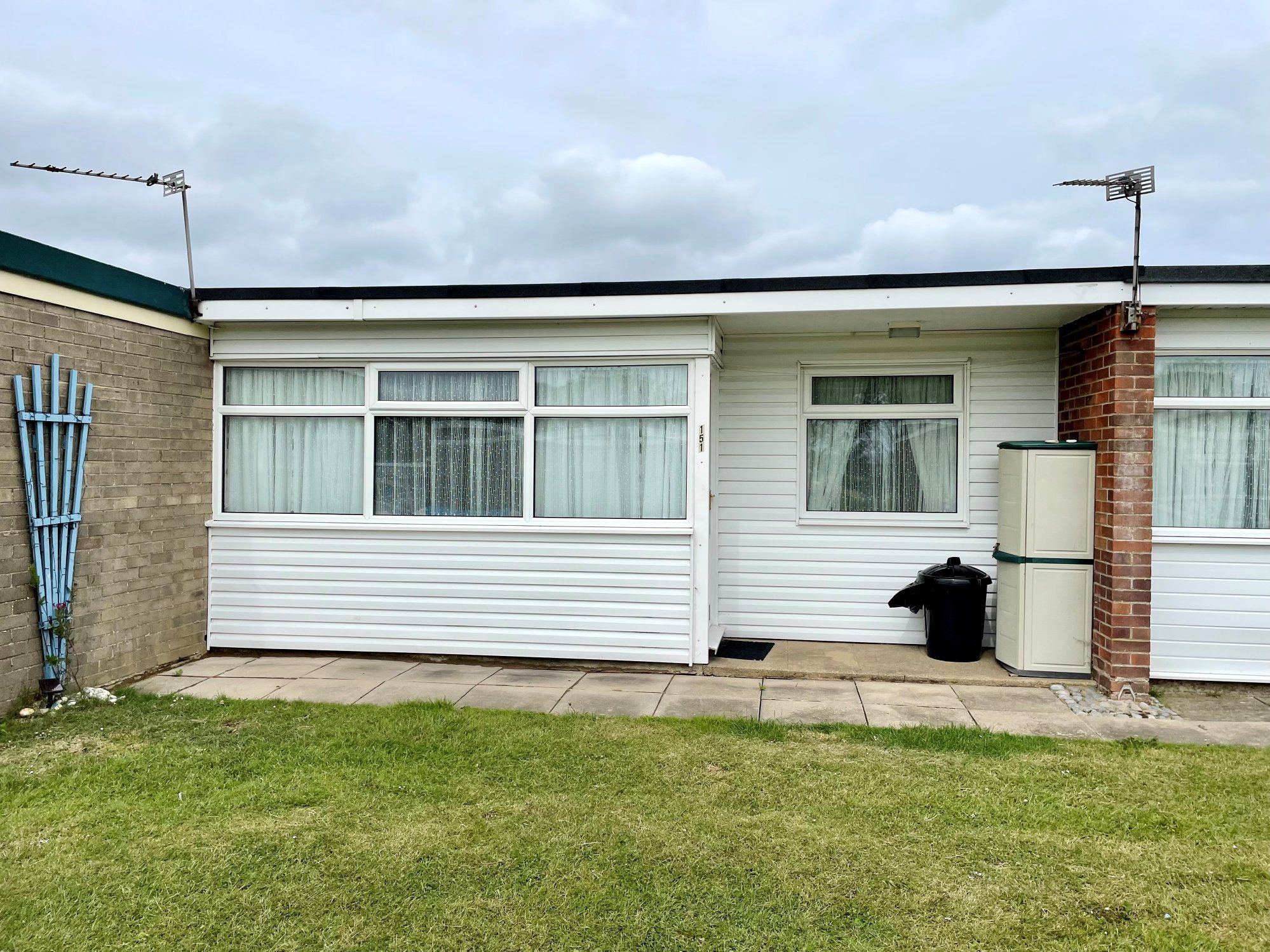 2 bed property for sale in California Road, California, Great Yarmouth