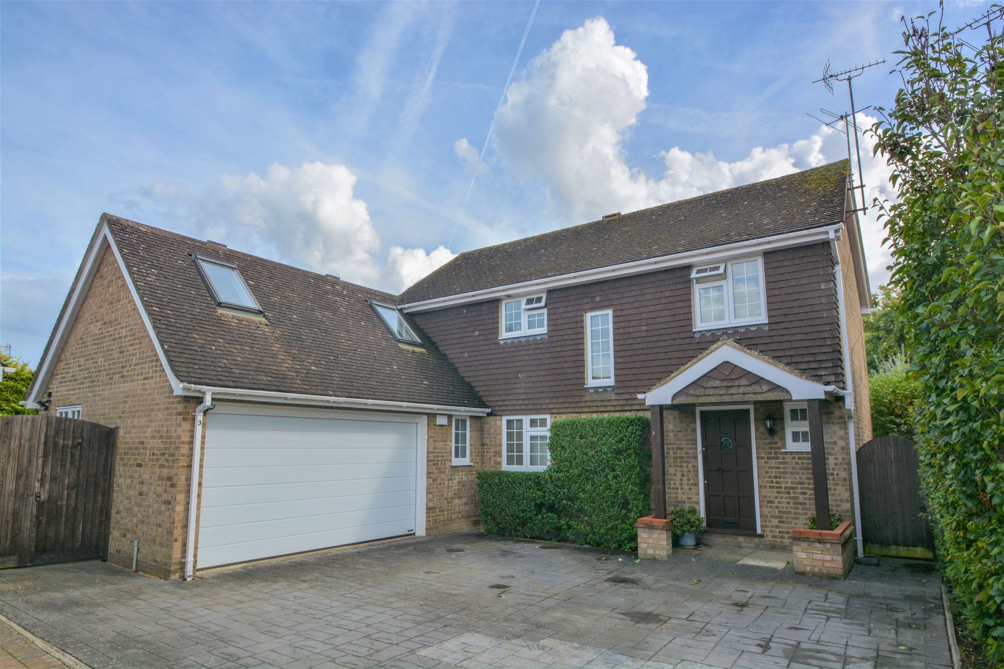 4 bed detached house for sale in Hambledon Close, Lower Earley RG6 Zoopla