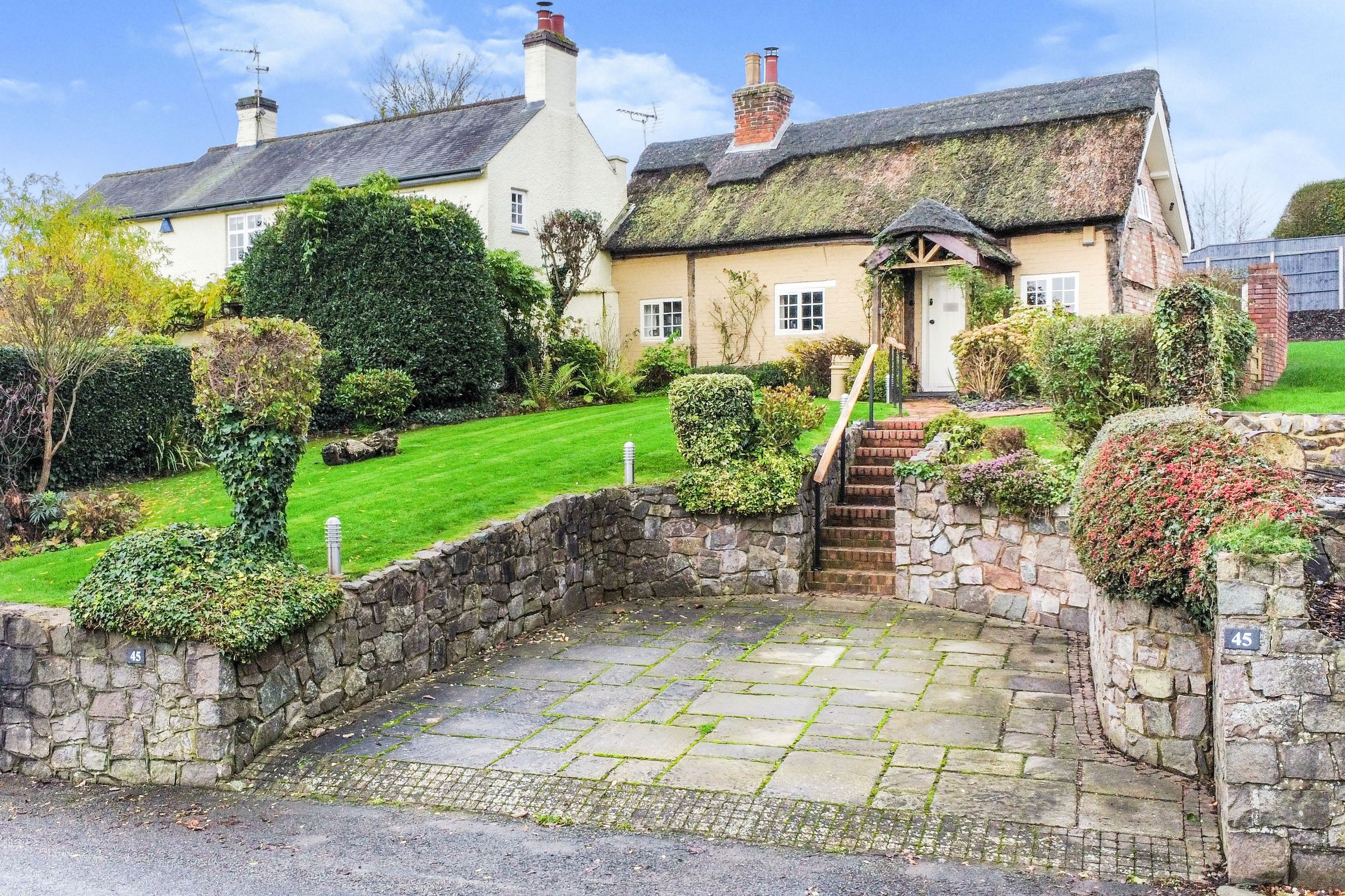 3 bed cottage for sale in Markfield Road, Groby, Leicester LE6 Zoopla