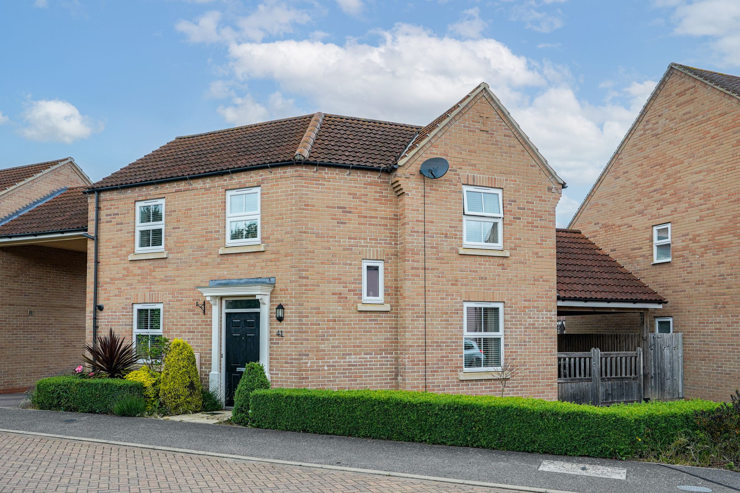 3 bed detached house for sale in Ox Meadow, Bottisham, Cambridge CB25