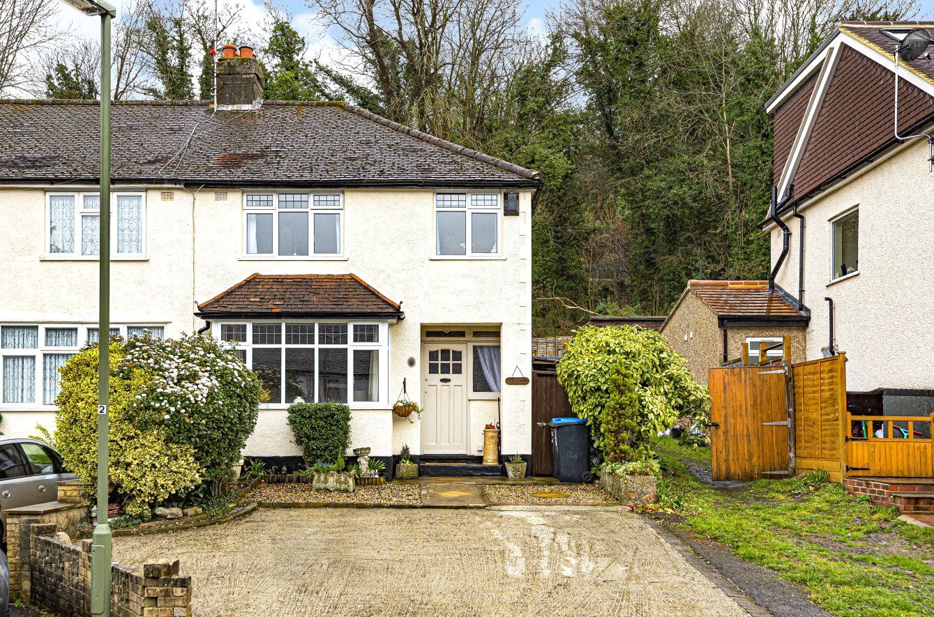 3 bed end terrace house for sale in Johns Walk, Whyteleafe CR3 Zoopla