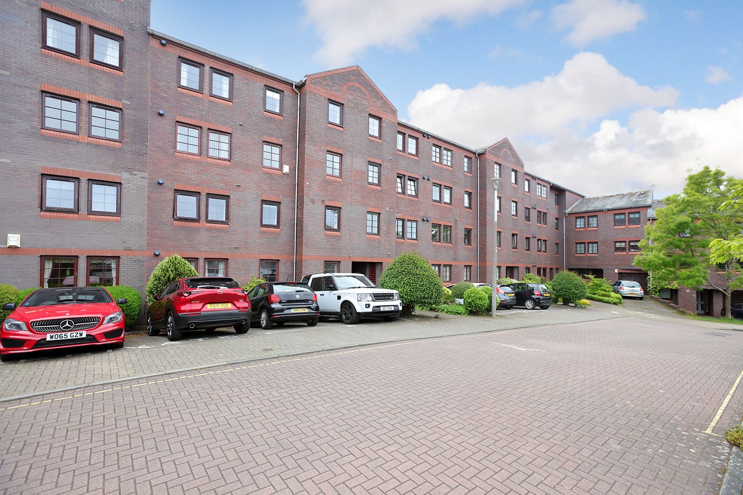 2 bed flat for sale in Orchard Brae Avenue, Edinburgh EH4 Zoopla