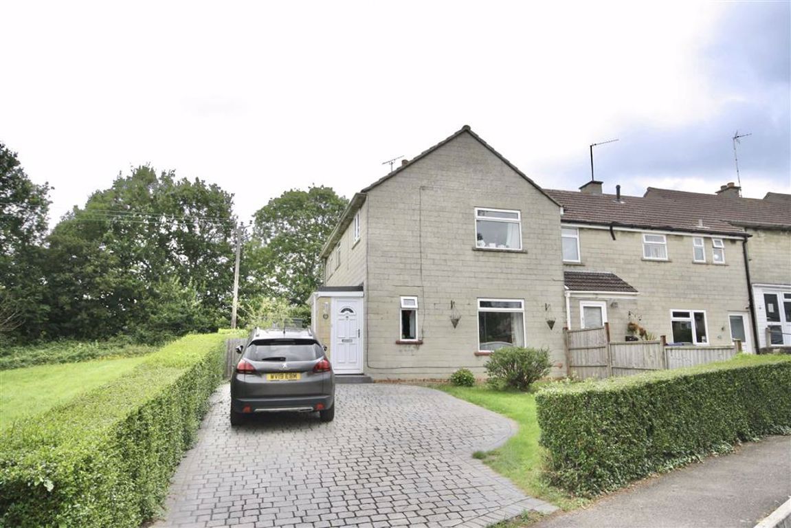 Long Close, Chippenham, Wiltshire SN15  