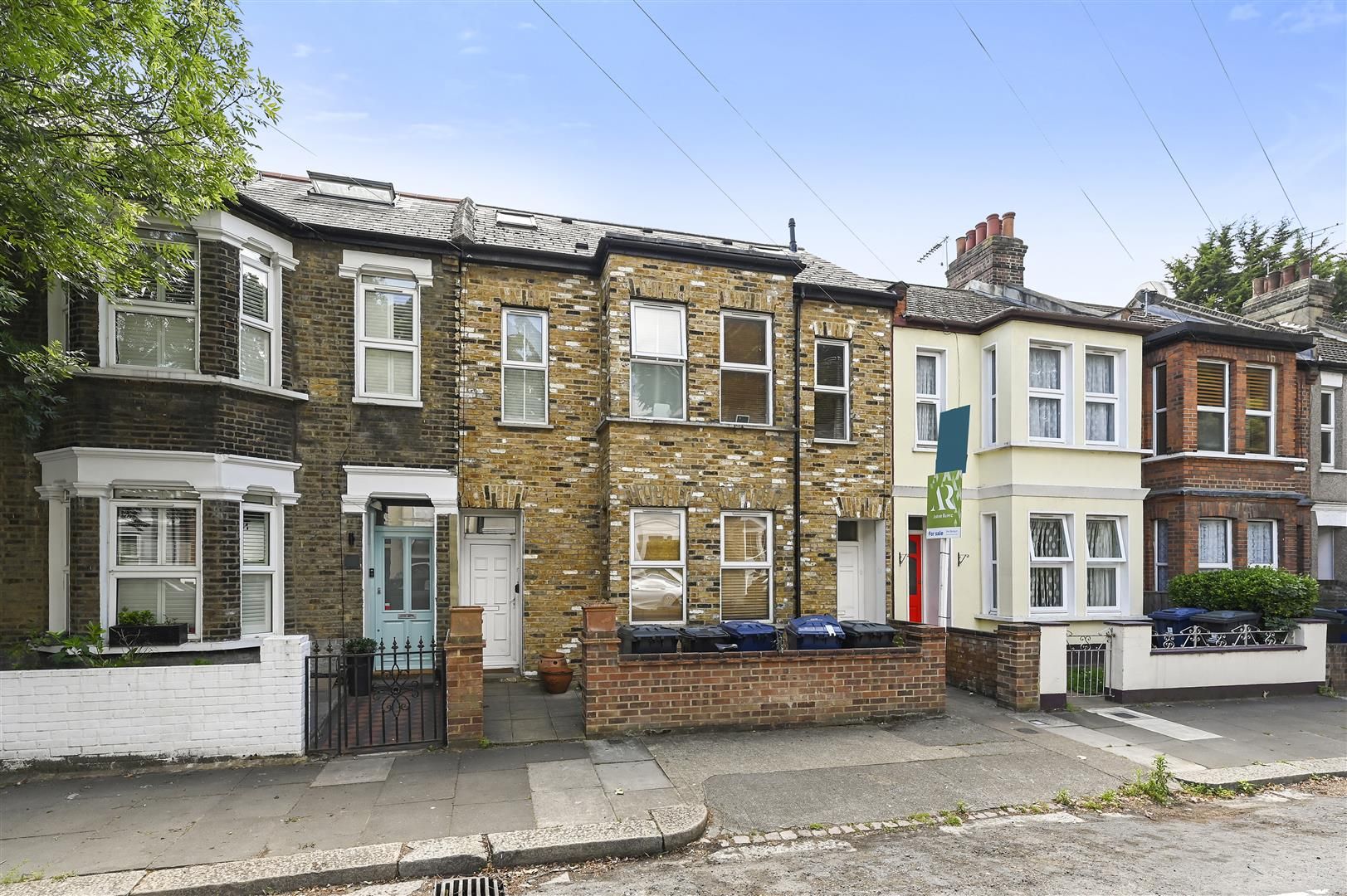 2 bed flat for sale in Ramsay Road, London W3 Zoopla