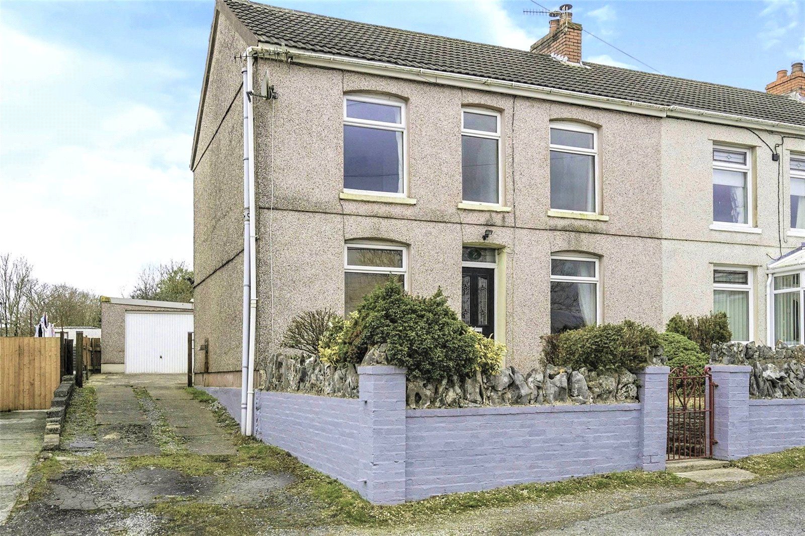 3 bed semidetached house for sale in Gynol Road, Cwmllynfell, Neath
