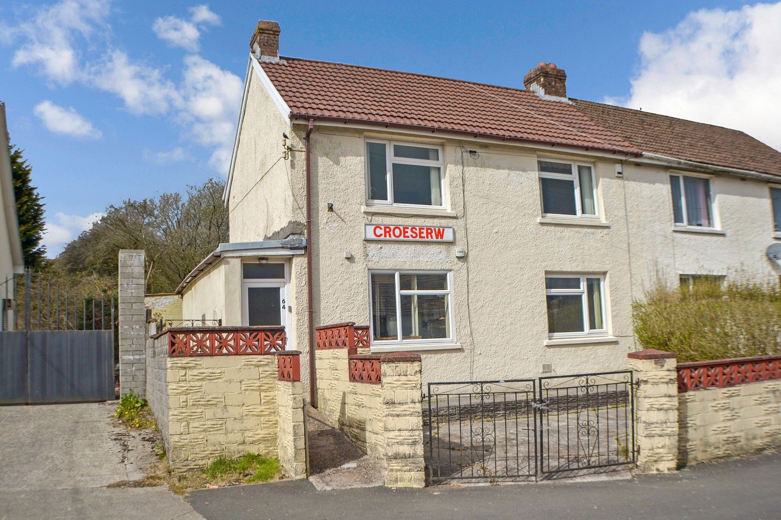 4 bed property for sale in South Avenue, Cymmer, Port Talbot, Neath