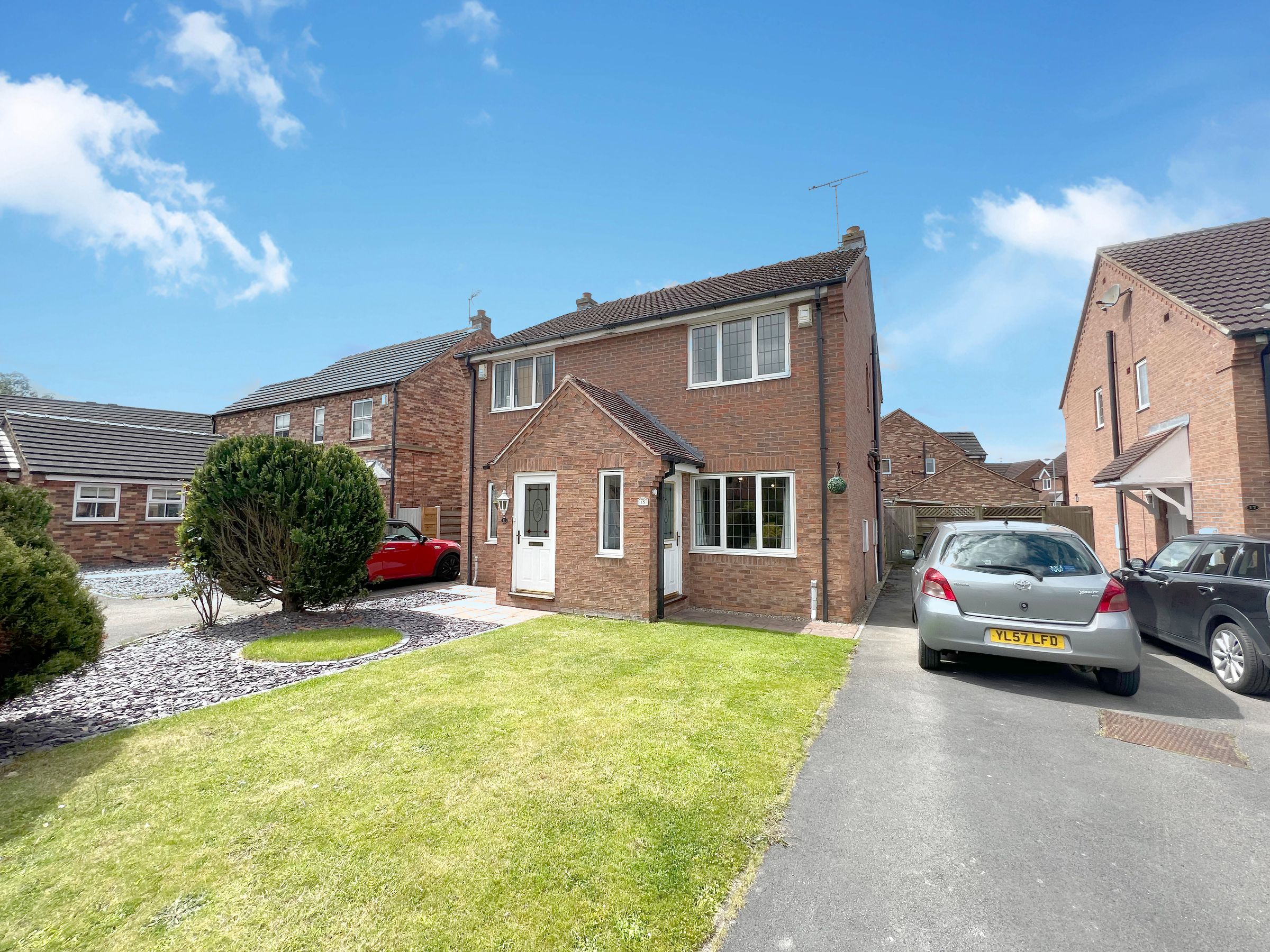 2 bed semidetached house to rent in Drive, York, North