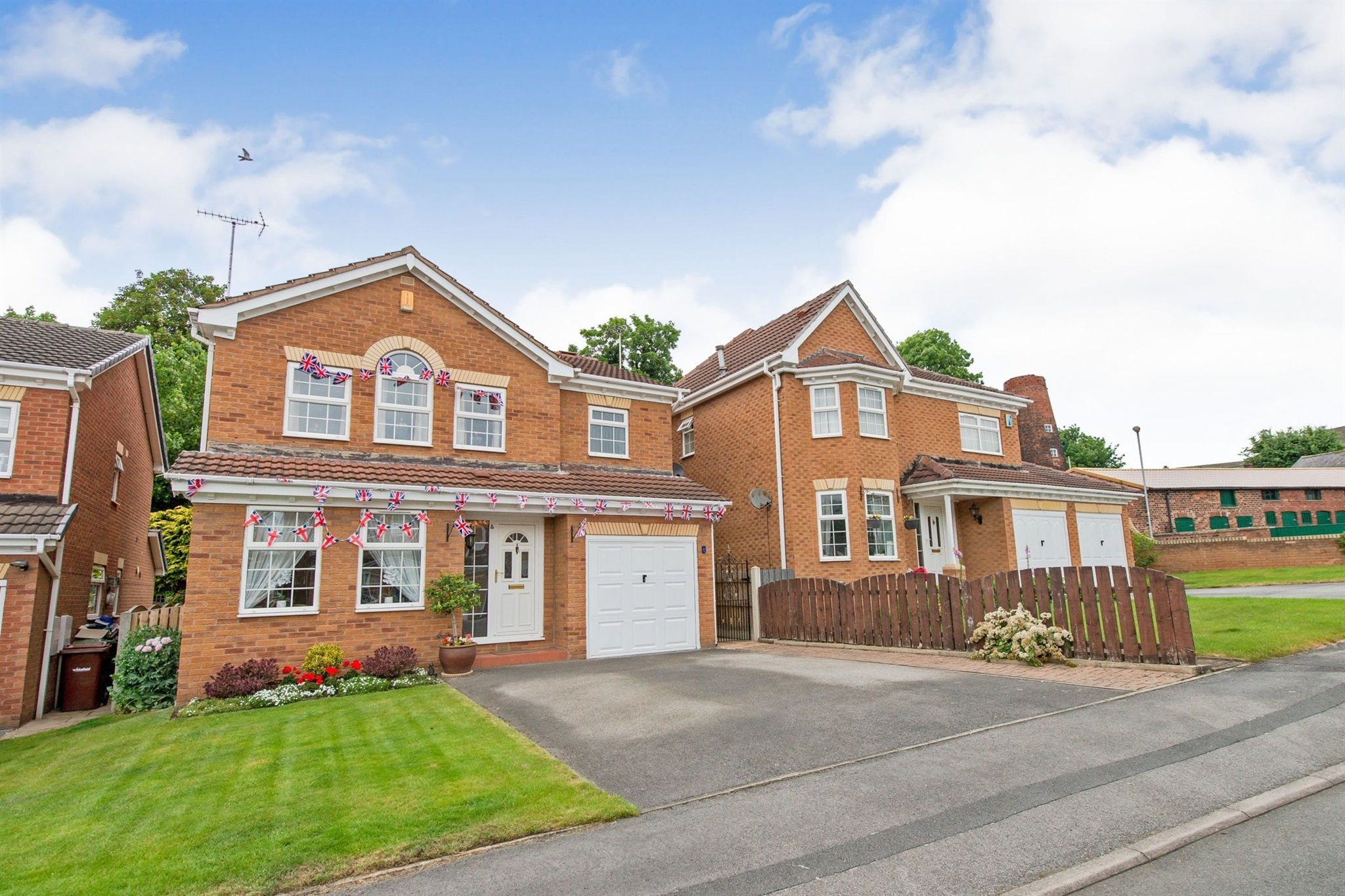 4 bed detached house for sale in Dandy Mill View, Pontefract WF8 Zoopla