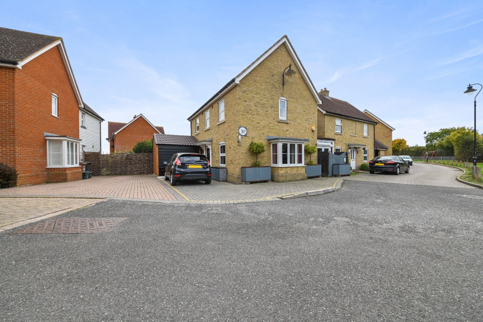 4 bed detached house for sale in Harrington Mead, Chelmsford CM2 Zoopla