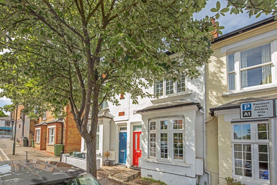 3 bed terraced house for sale in Alton Road, Richmond TW9 Zoopla