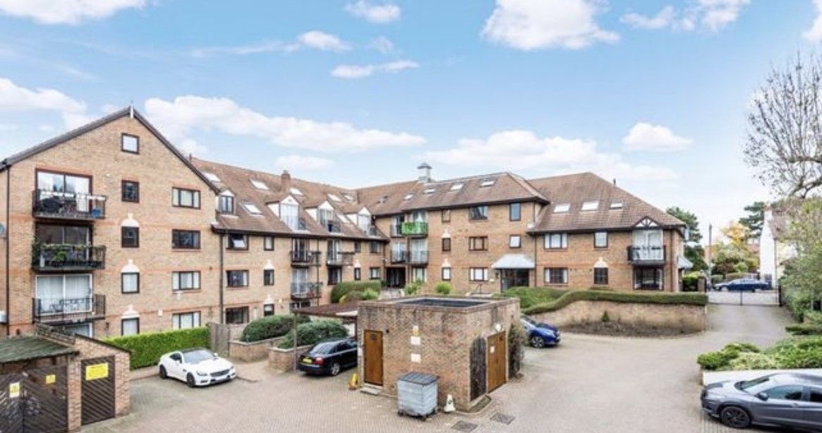 2 bed flat for sale in Lansdowne Road, Purley CR8 Zoopla