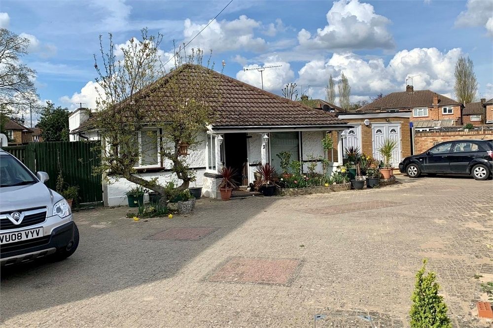 3 bed detached house for sale in Lawn Avenue, West Drayton, Middlesex