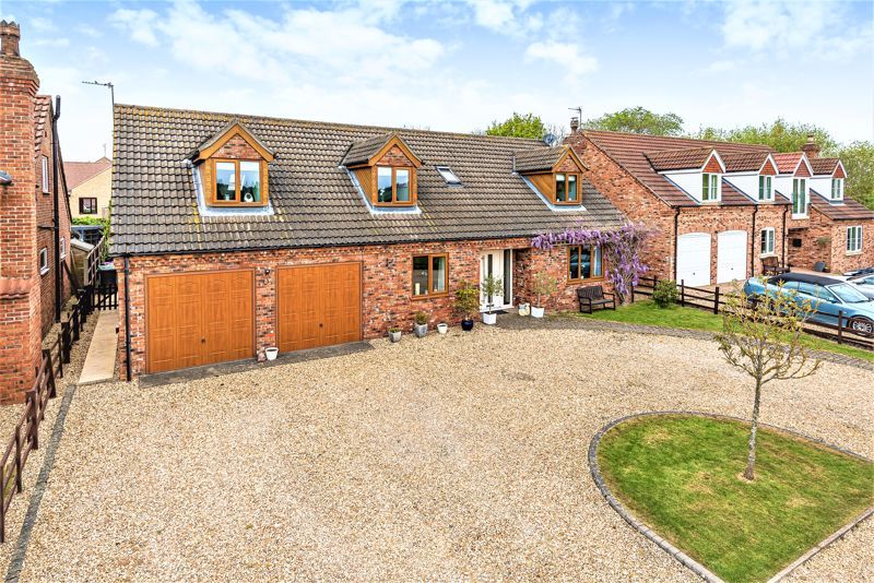 4 bed detached house for sale in Daleview Meadows, North Hykeham