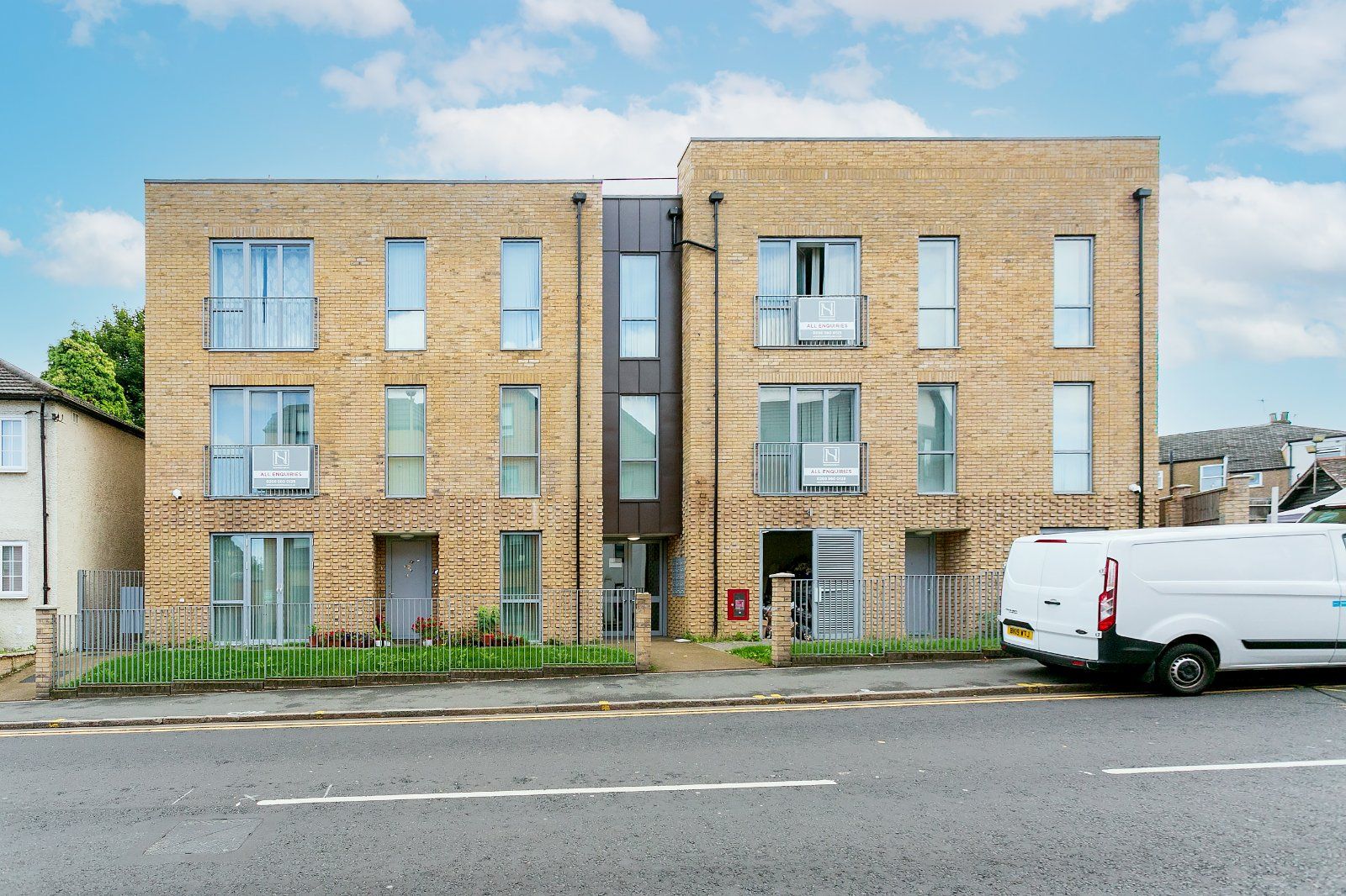 2 bed flat to rent in Aldenham Road, Watford, Hertfordshire WD19 Zoopla