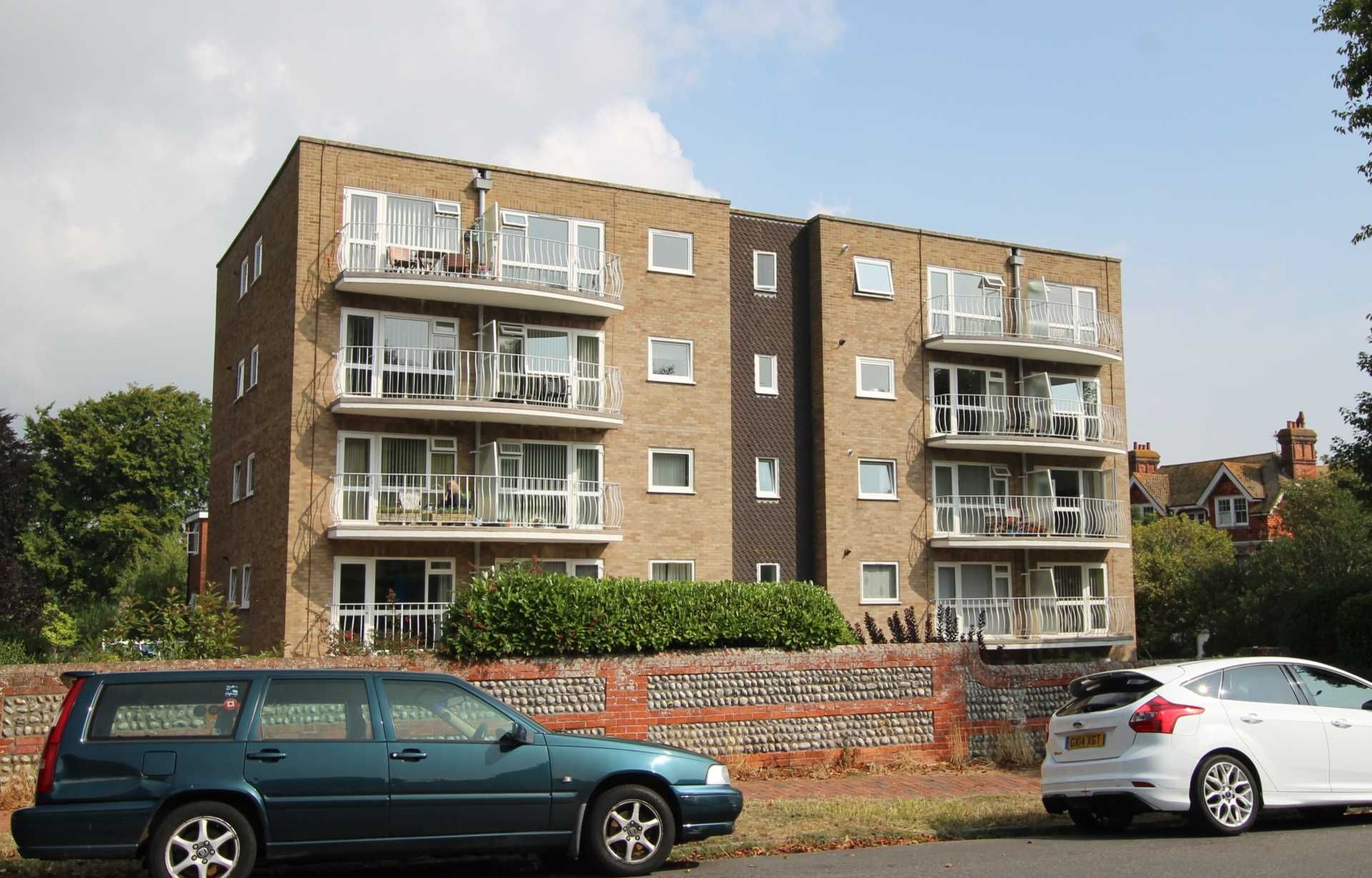 2 bed flat for sale in Granville Road, Eastbourne BN20 Zoopla