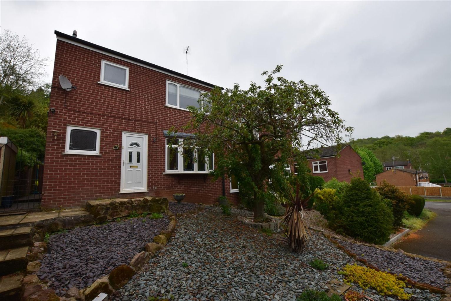 3 bed semidetached house to rent in Barley Close, Little Eaton, Derby