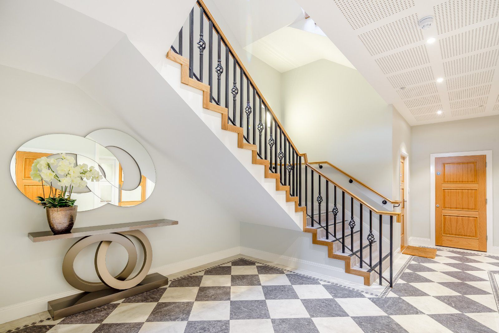 3 bed flat for sale in Townsend Lane, Harpenden, Hertfordshire AL5 Zoopla