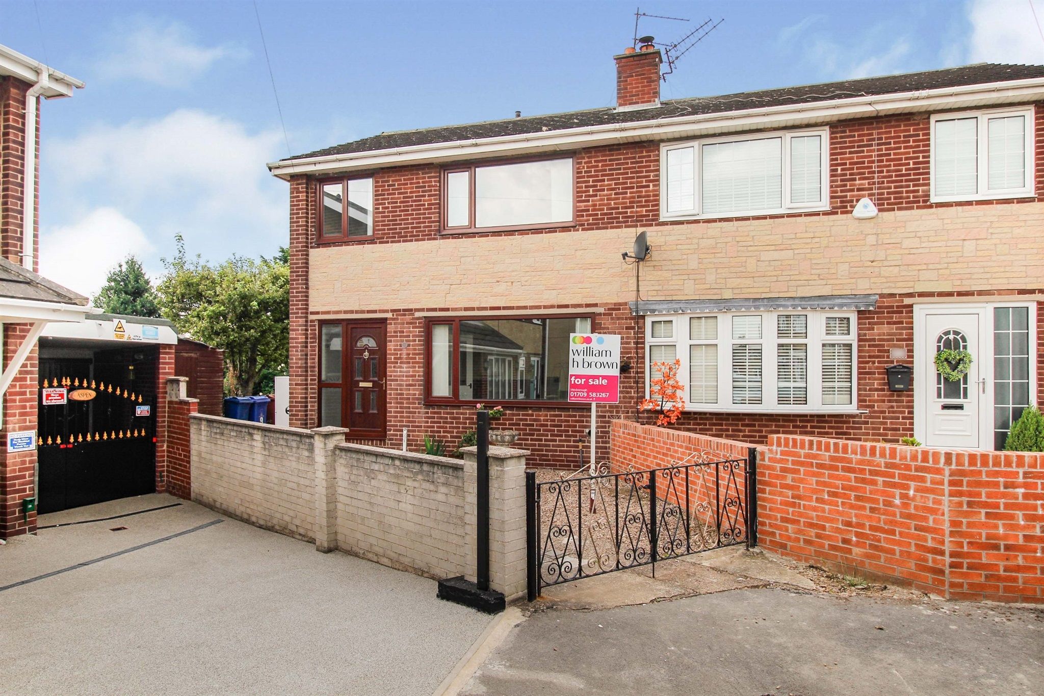 Dove Close, Bolton-Upon-Dearne, Rotherham S63  