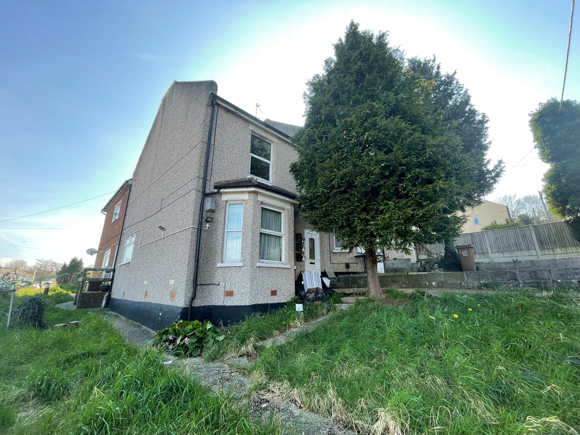 Studio to rent in A Robin Hood Lane, Chatham, Kent ME5 Zoopla