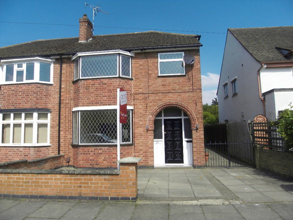 Ashclose Avenue, South Knighton, Leicester LE2  