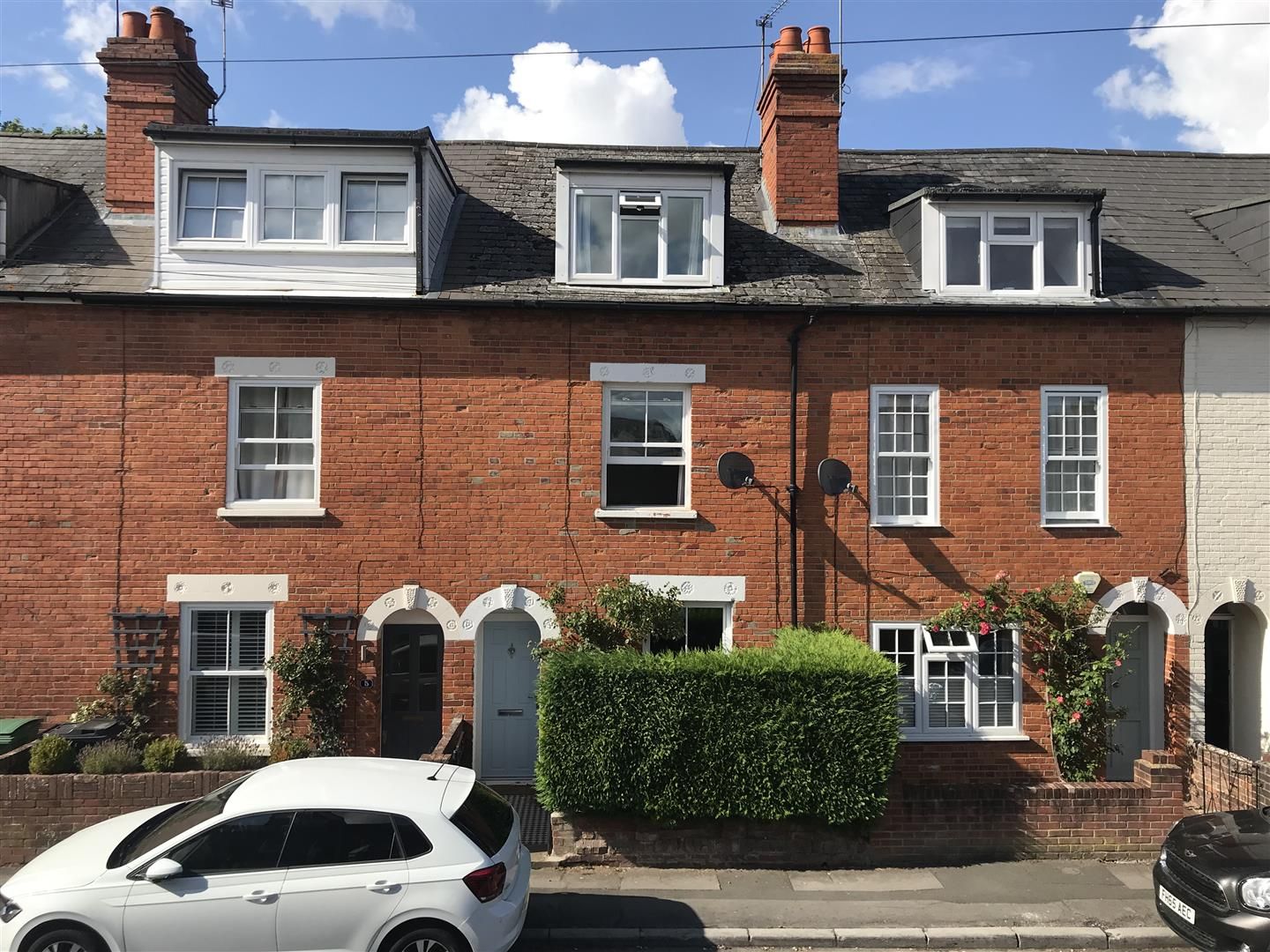 3 bed terraced house for sale in Berkeley Road, Newbury RG14 Zoopla